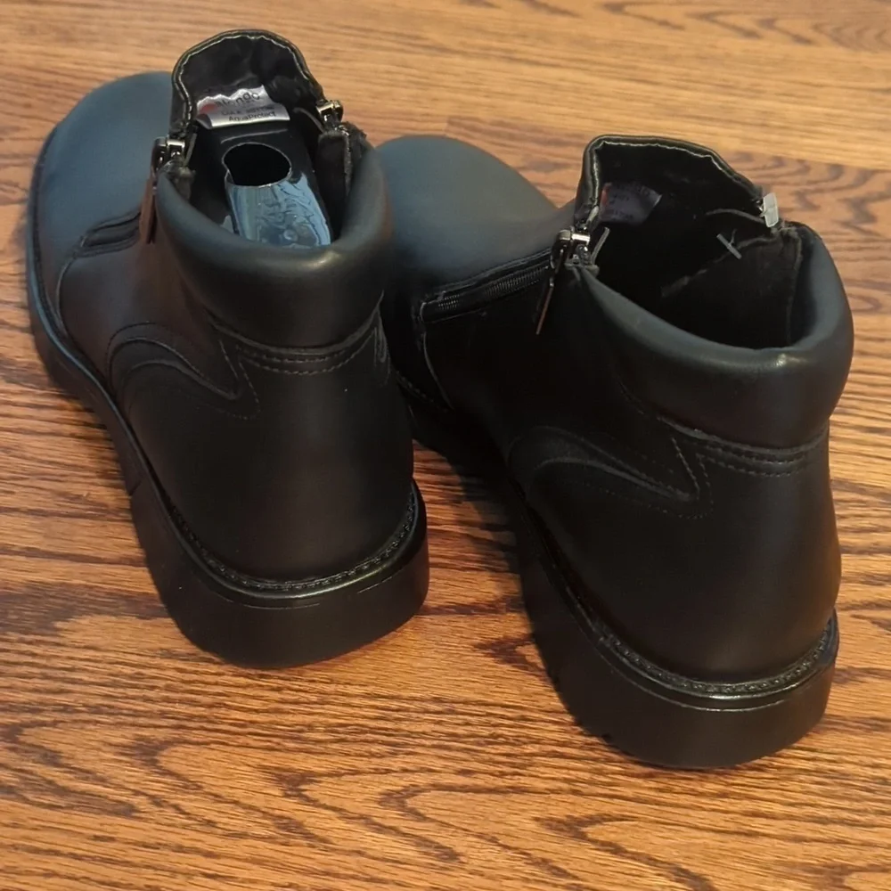 new Blondo Black Leather Alex Double Zip Comfy Rugged Chukka Boots NWT Sz 9